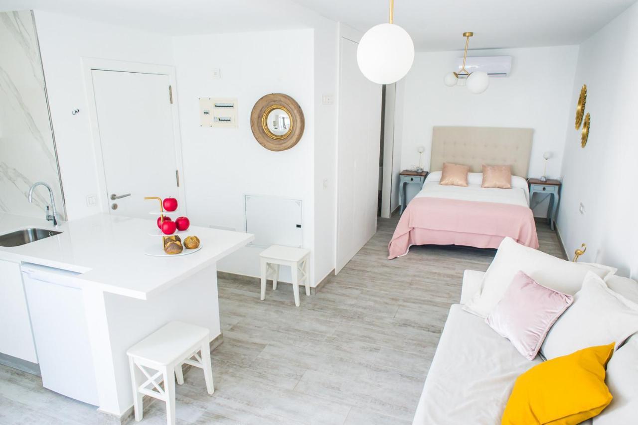 Studio Lirio Seaview Corralejo By Holidays Home Εξωτερικό φωτογραφία